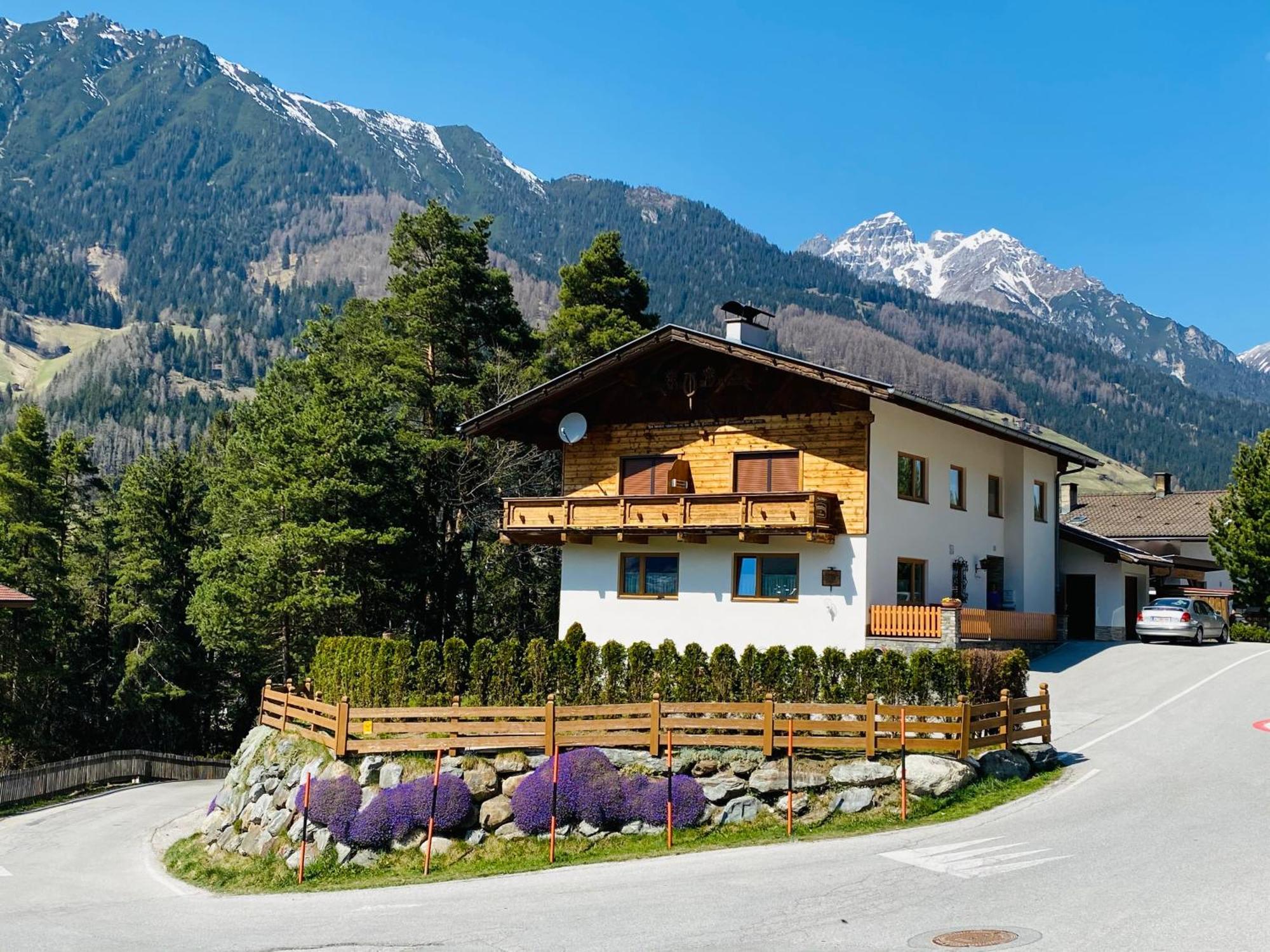 Apartamento Haus Wildspitz Neustift im Stubaital Exterior foto